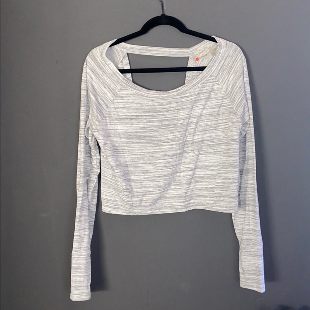 Zella long sleeve crop top